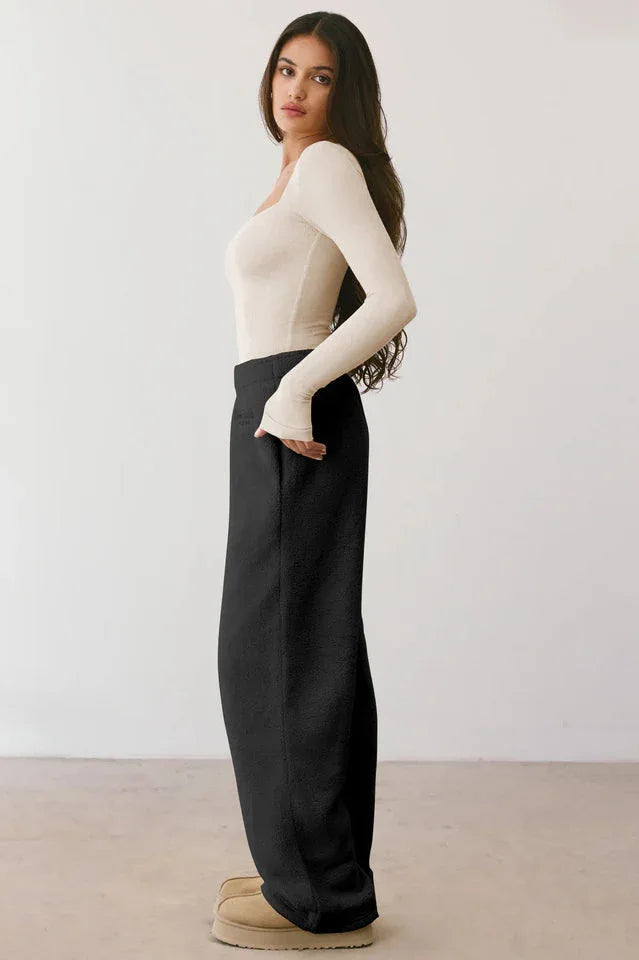 Cream Ribbed Sweetheart Neck Long Sleeve Top - TEVQA