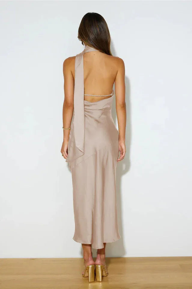 Elegant halter neck satin maxi dress - View 21 | TEVQA