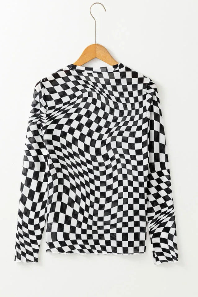 Black and white wavy checkered mesh top - View 7 | TEVQA