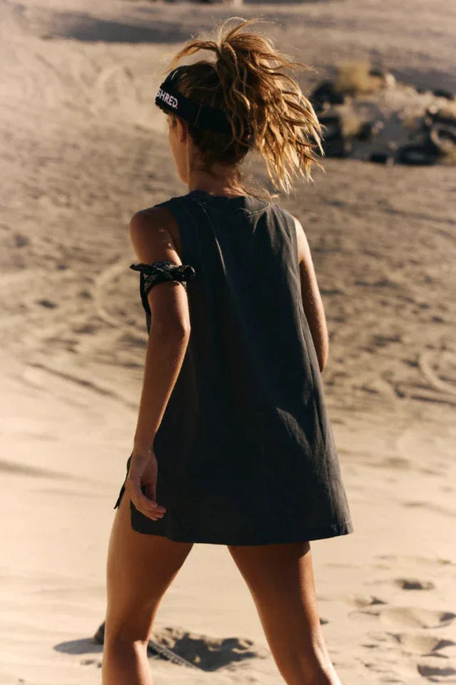 Relaxed V-neck tunic tank top - View 15 | TEVQA
