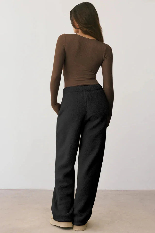 Cream Ribbed Sweetheart Neck Long Sleeve Top - TEVQA