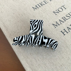 Medium Acetate Hair Claw Clip - View 7 | TEVQA