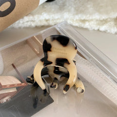 Small Acetate Octopus Hair Clip - View 11 | TEVQA