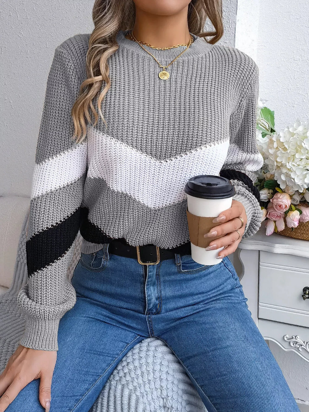 Women's Color Block Chevron Knit Sweater - TEVQA