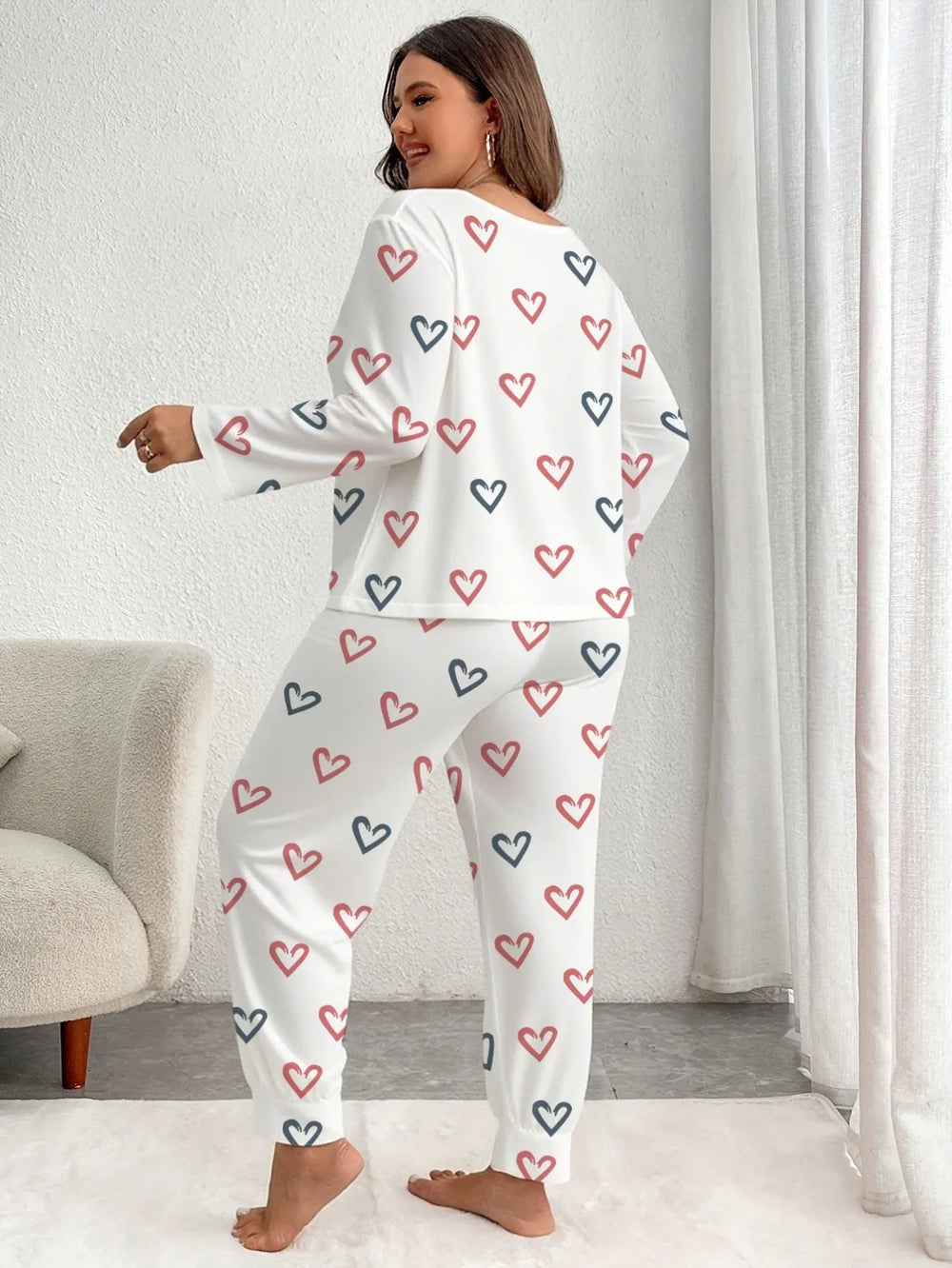 Plus Size Pink Heart Print Jogger Pajama Set - TEVQA
