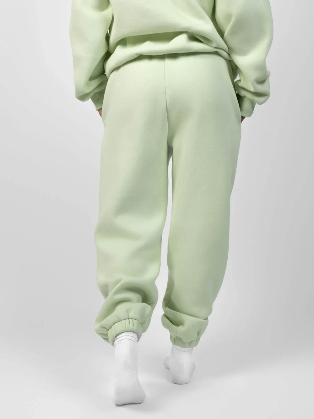 Comfortable fleece joggers with elastic waistband - View 33 | TEVQA