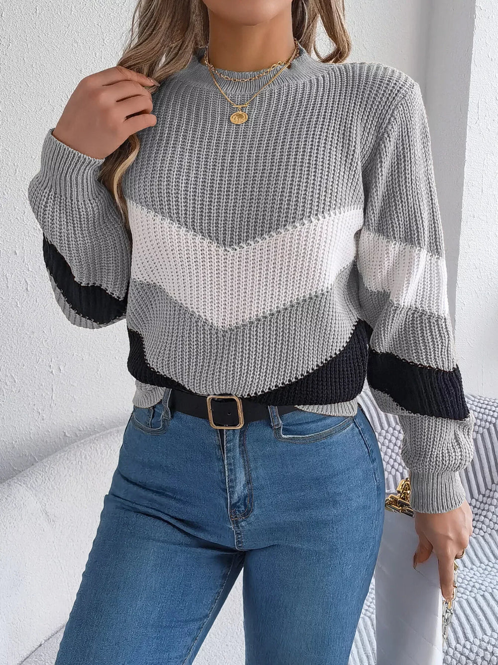 Women's Color Block Chevron Knit Sweater - TEVQA