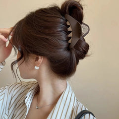 Medium 3.5 Inch Matte Two-Tone Triangle Hair Claw Clip