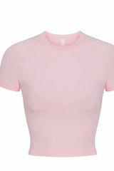 New Vintage Cropped Raglan T-Shirt | Dress In Beauty