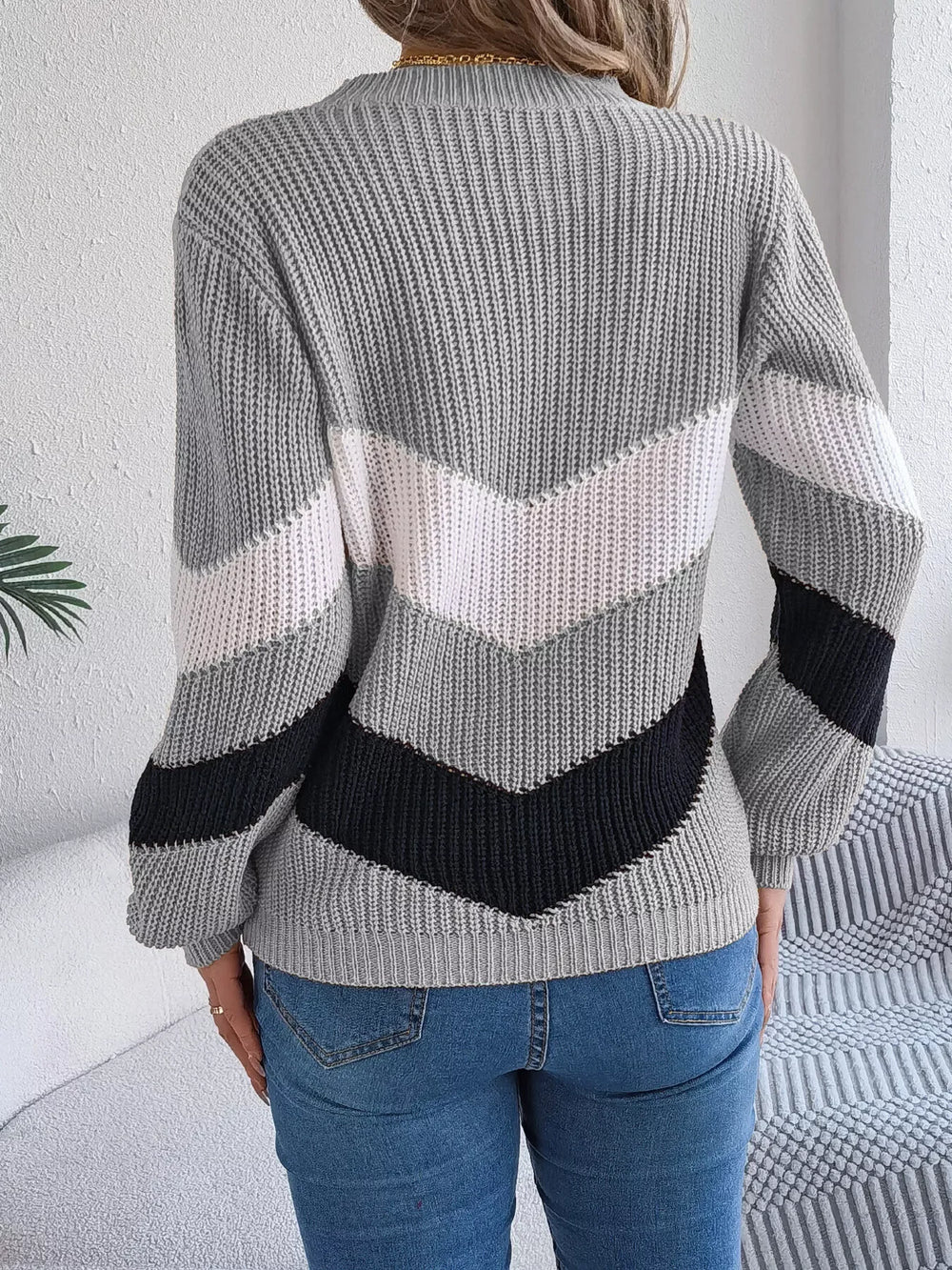 Women's Color Block Chevron Knit Sweater - TEVQA