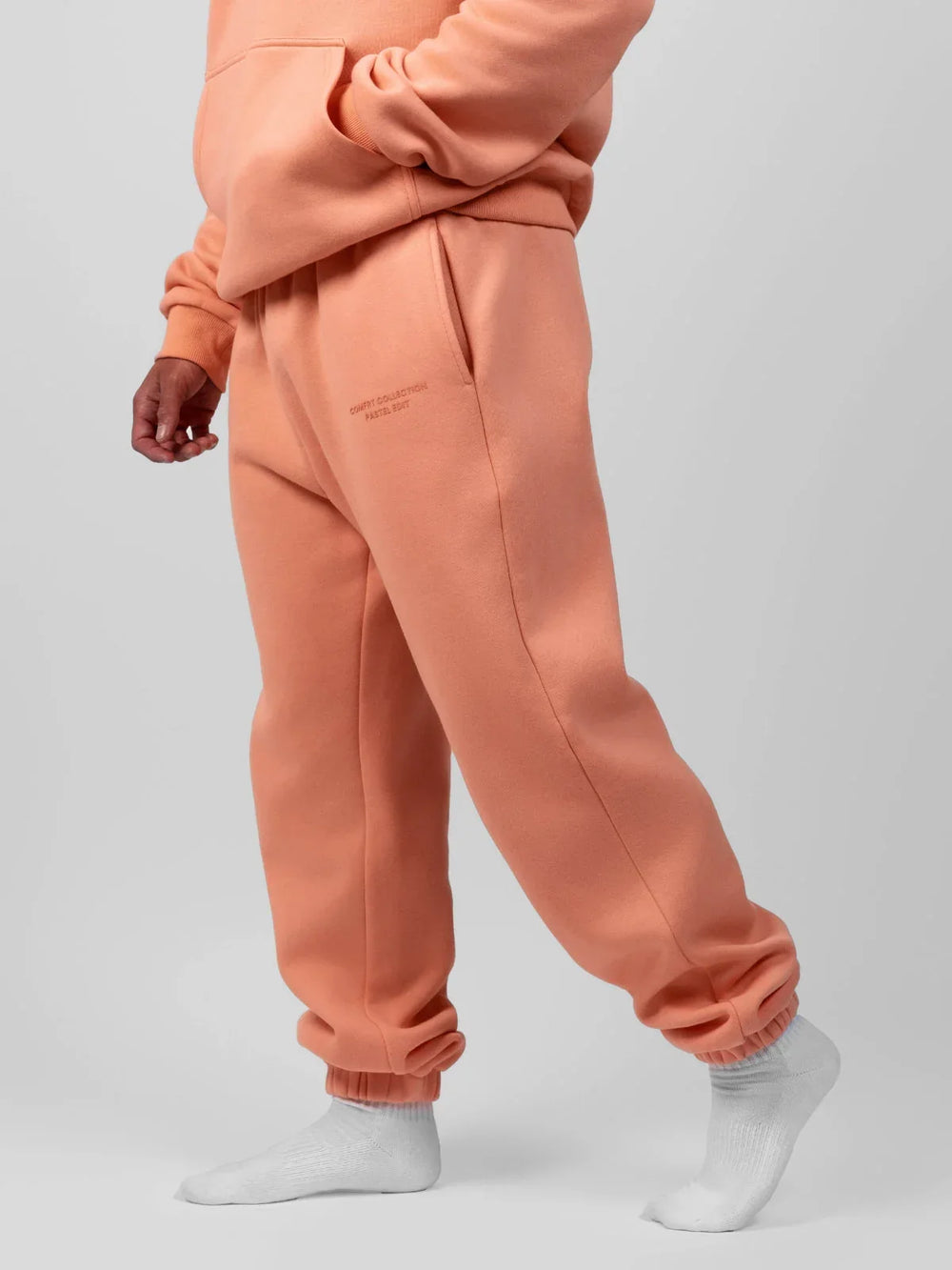 Comfortable fleece joggers with elastic waistband - View 30 | TEVQA