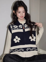 Navy floral geometric zip-up knit vest - View 6 | TEVQA
