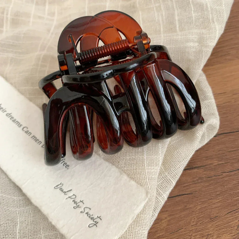 large octopus hair claw clip for thick hair - View 9 | TEVQA