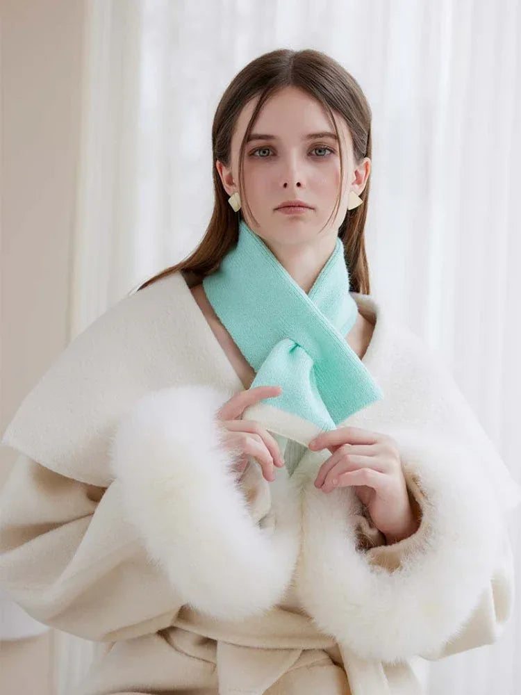 Two-tone knit cross scarf - View 10 | TEVQA