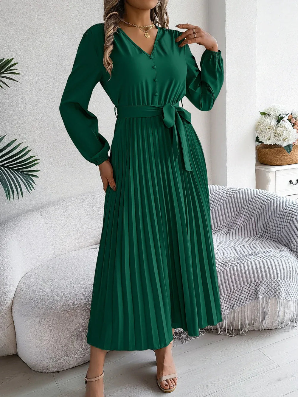Vintage Khaki V-Neck Pleated Maxi Dress - TEVQA