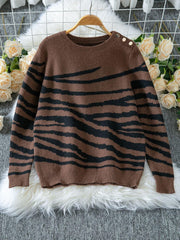 Zebra Print Crew Neck Sweater - View 10 | TEVQA