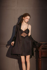 Scarlett Vintage Satin & Lace 2-Piece Robe Set