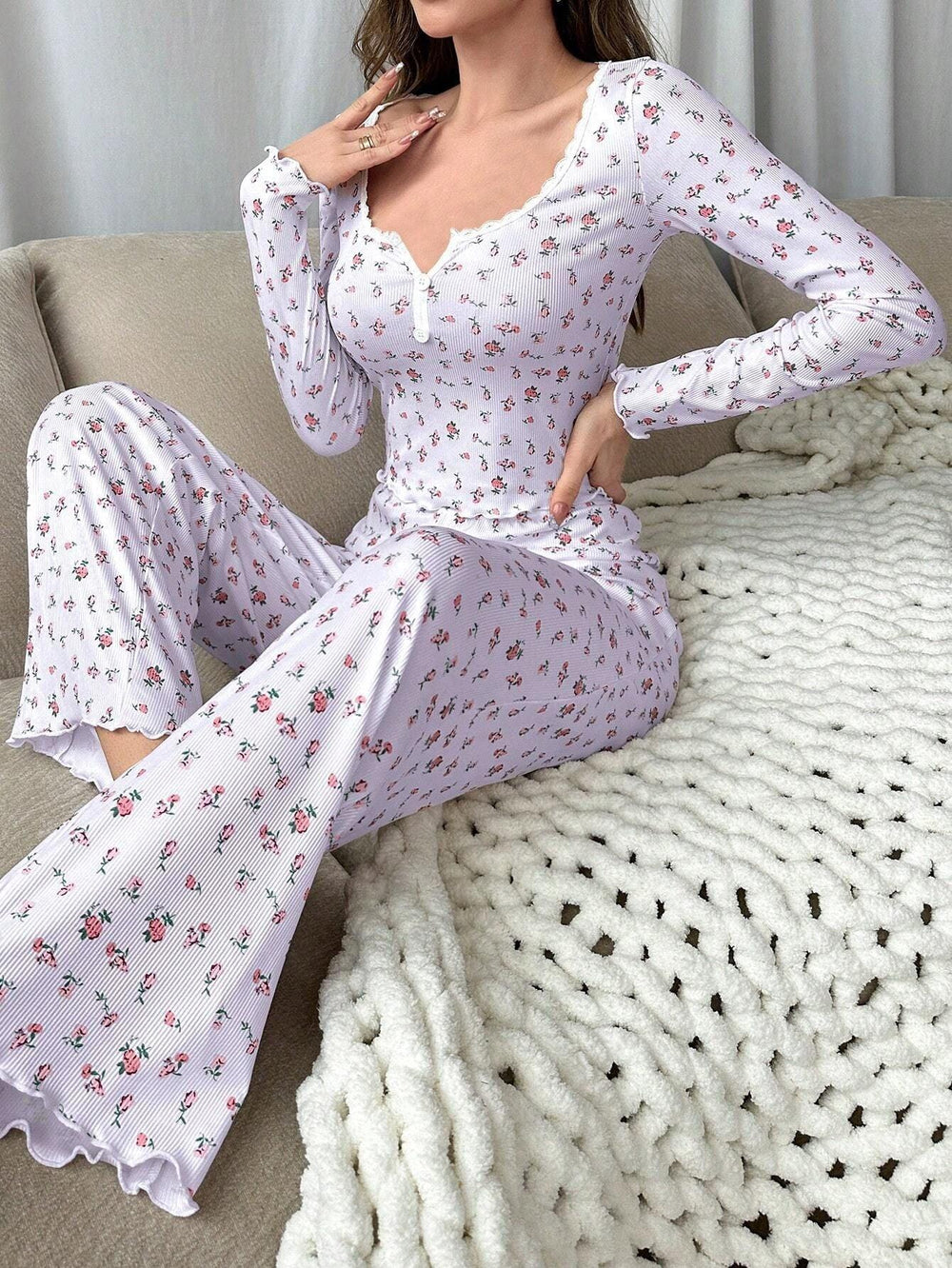 Ditsy floral ribbed henley pajama set - View 23 | TEVQA