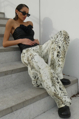 Horseshoe Jean | Dress In Beauty