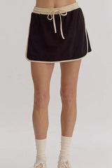Forest green contrast trim pullover and skort set - View 19 | TEVQA