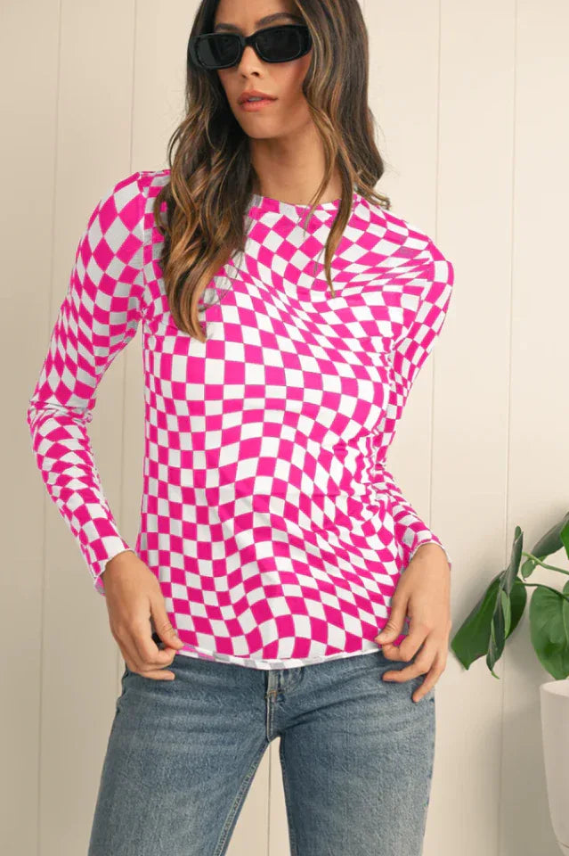 Black and white wavy checkered mesh top - View 8 | TEVQA