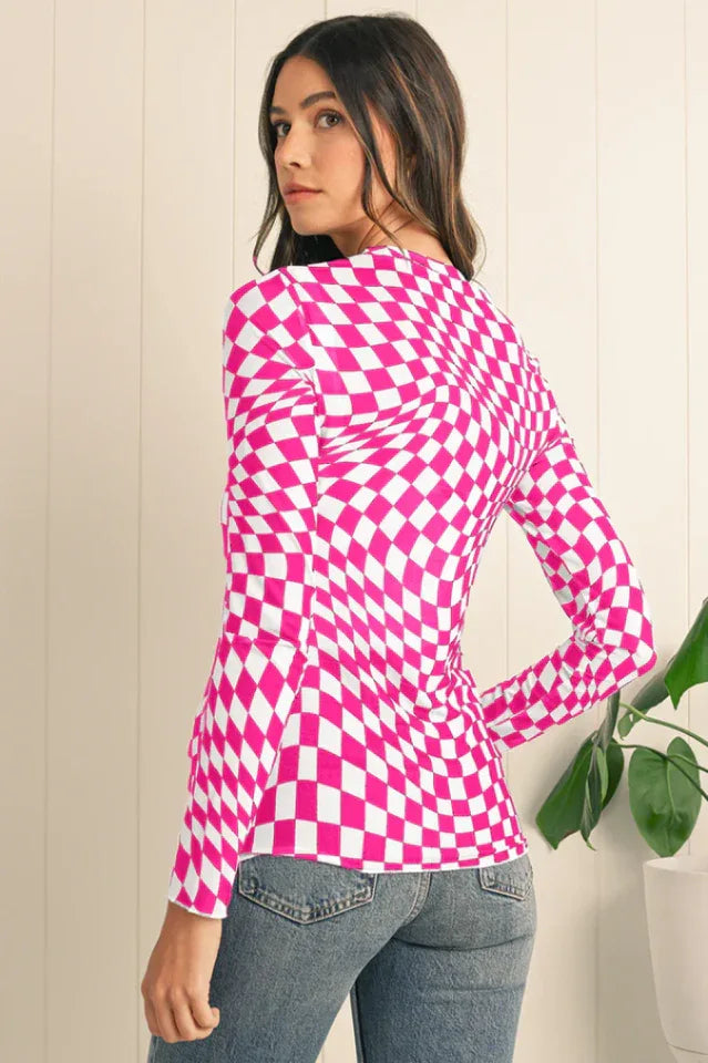 Black and white wavy checkered mesh top - View 9 | TEVQA