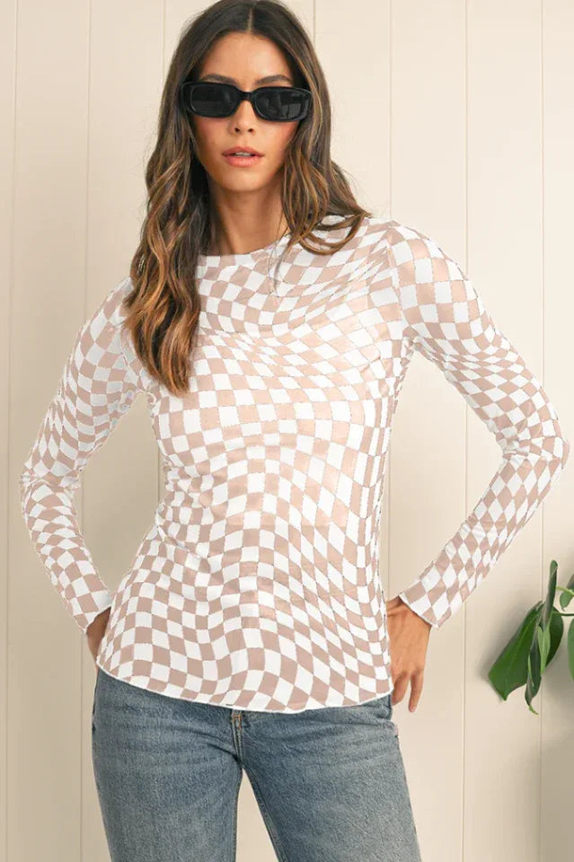 Black and white wavy checkered mesh top - View 14 | TEVQA