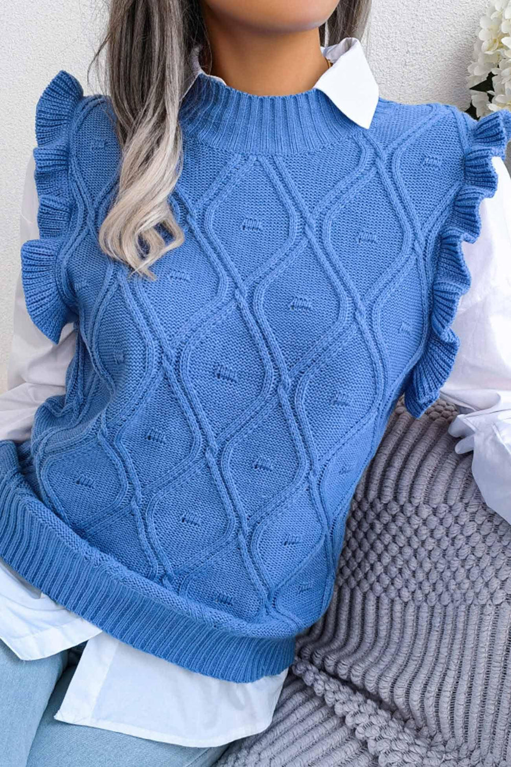 Diamond Knit Sweater Vest - View 7 | TEVQA