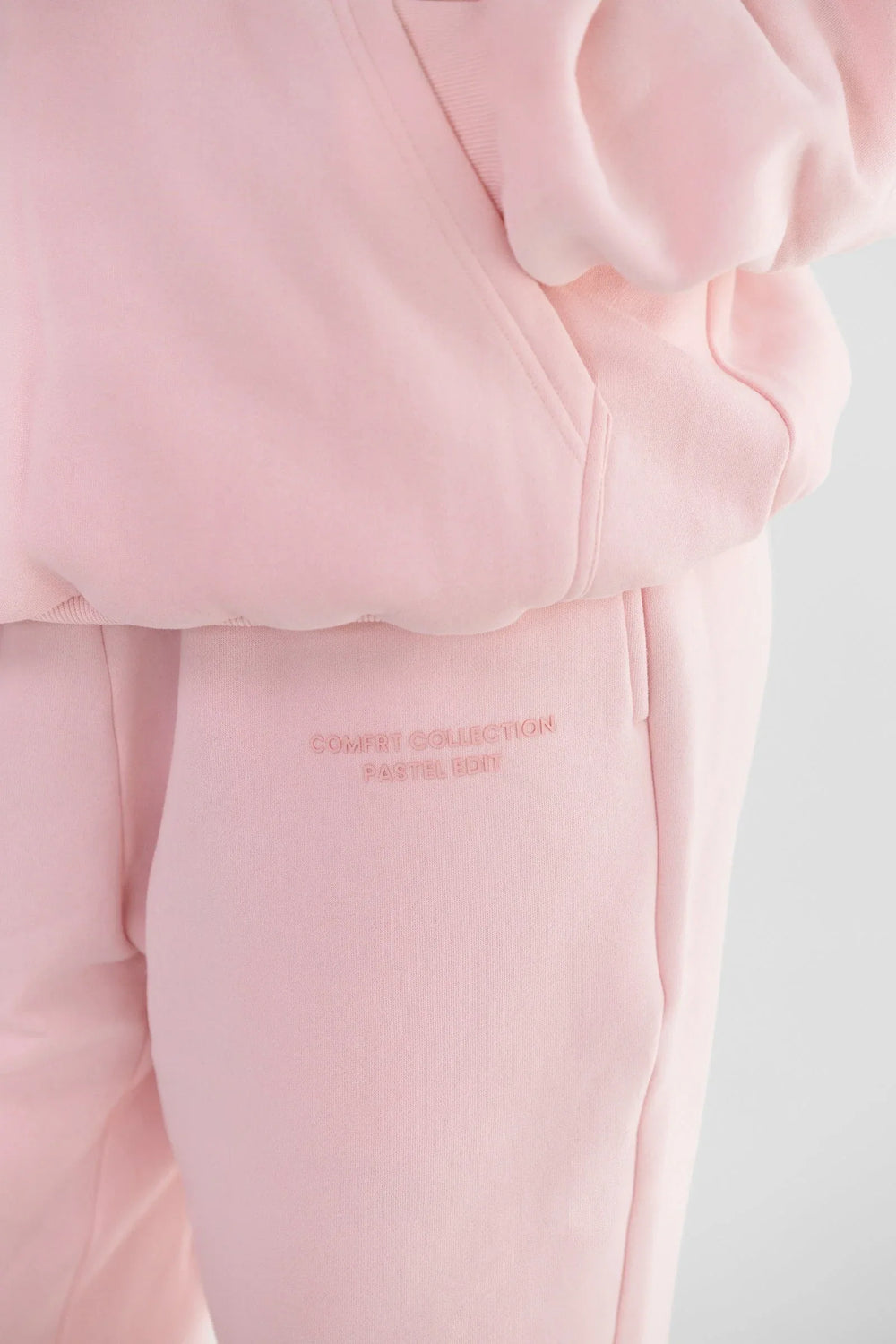 Comfortable fleece joggers with elastic waistband - View 18 | TEVQA