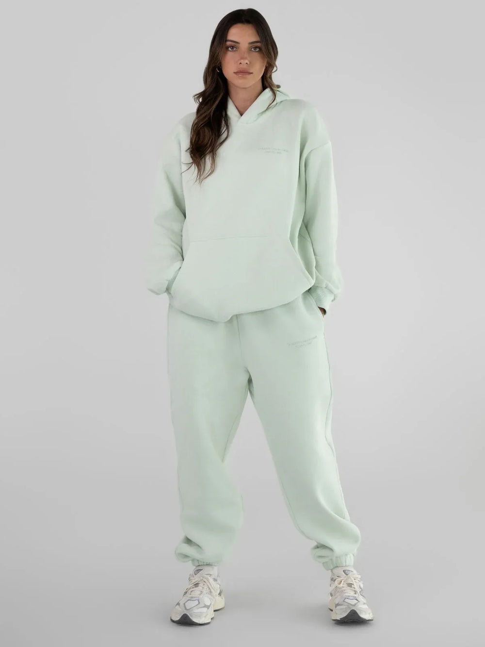 Comfortable fleece joggers with elastic waistband - View 8 | TEVQA