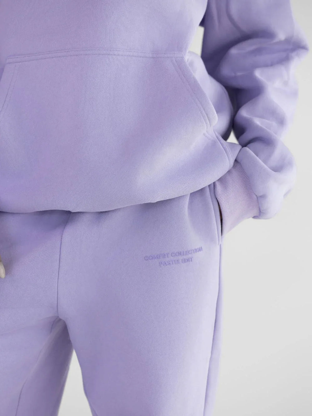 Comfortable fleece joggers with elastic waistband - View 12 | TEVQA