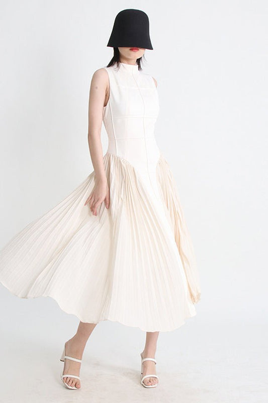 Amira Highend Sleeveless Pleated Dress - Tevqa