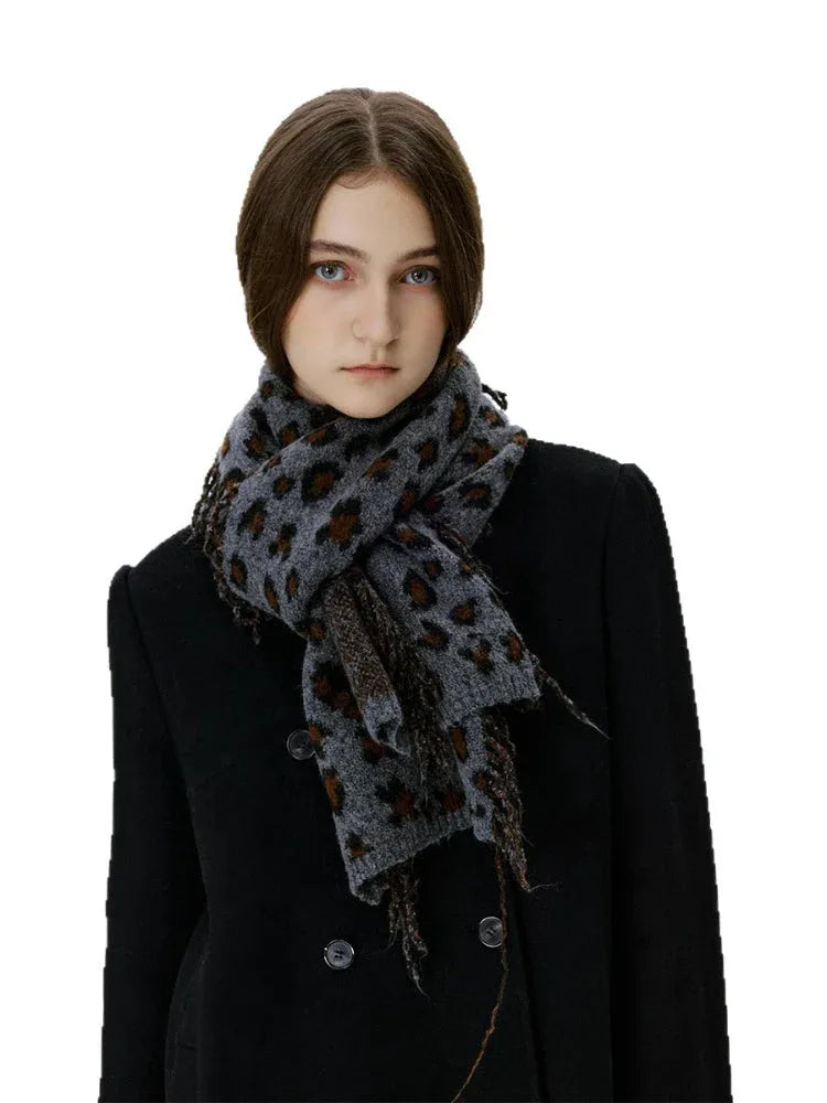 Vintage Leopard Print Knit Scarf - TEVQA