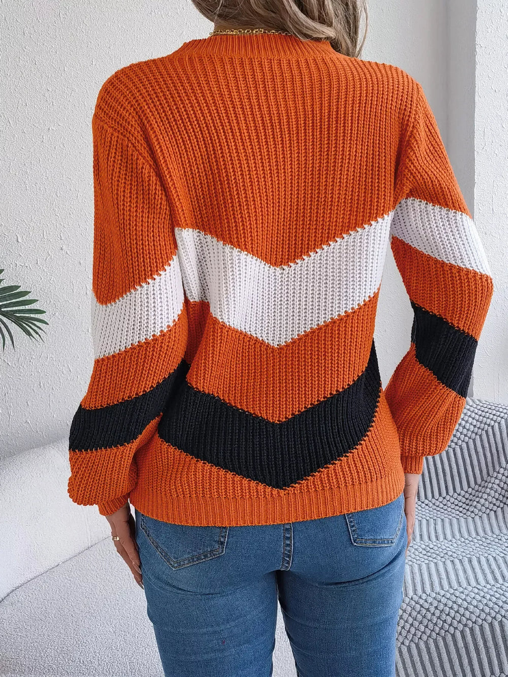 Women's Color Block Chevron Knit Sweater - TEVQA