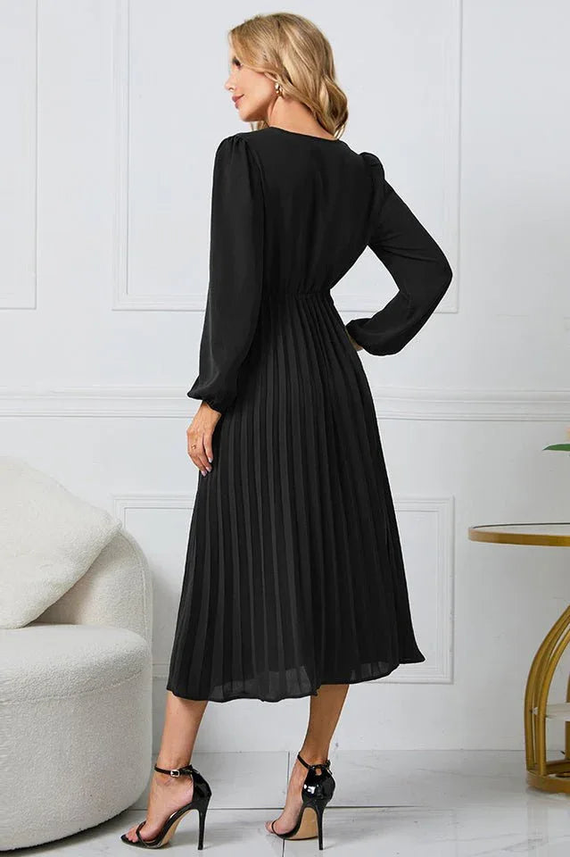 V-neck Pleated Midi Dress - View 21 | TEVQA