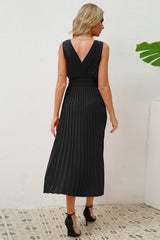 Pleated Sleeveless Dress with Belt - Tevqa