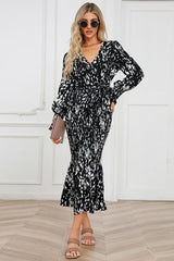 Printed V Neck Smocked Midi Dress - Tevqa