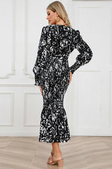 Printed V Neck Smocked Midi Dress - Tevqa