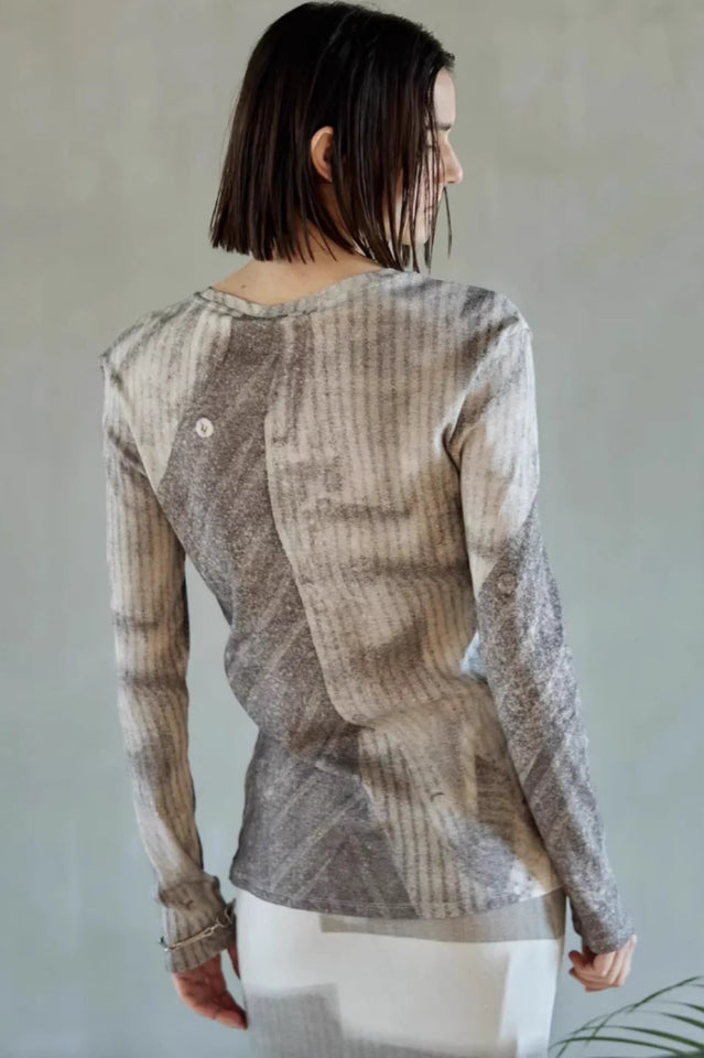 Amos Long Sleeve T-Shirt | Dress In Beauty