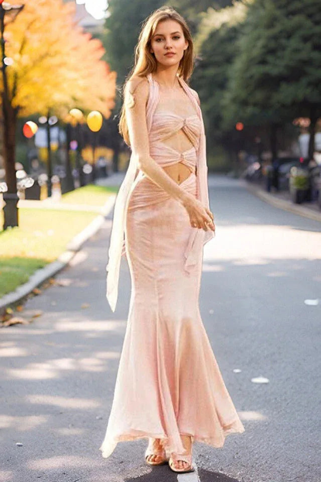 Mermaid Evening Gown with Halter Neckline Secondary image