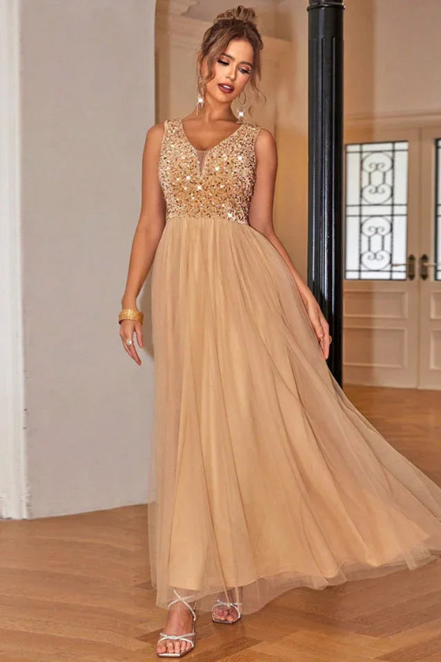 Floor-length sequin party dress with V-neckline - View 7 | TEVQA