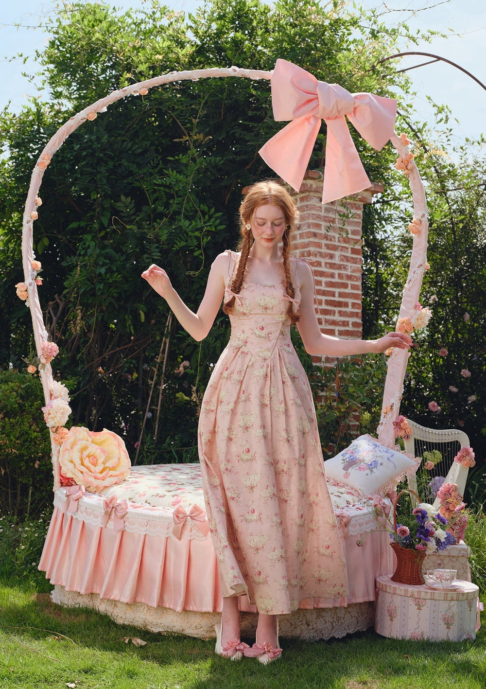 Floral print A-line dress with tie back detail - View 10 | TEVQA
