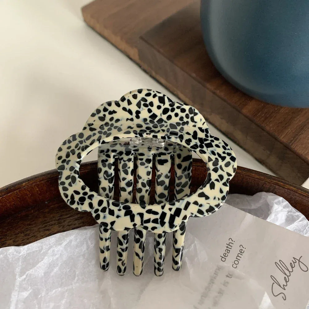 Acetate Scalloped Comb Clip - View 7 | TEVQA
