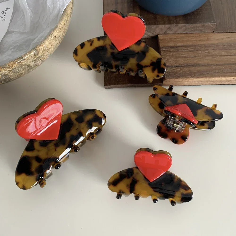 Acetate Heart Claw Clip in Tortoise Shell (4 Inch) - TEVQA