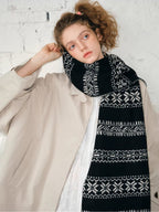 Reversible Nordic Snowflake Wool Blend Scarf Black