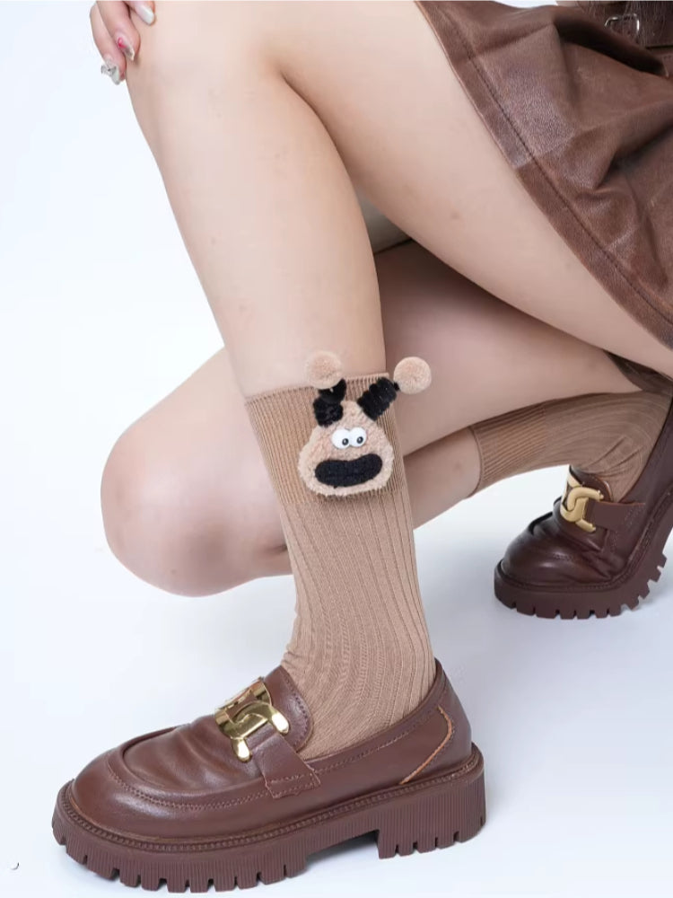 Khaki ribbed crew socks with a 3D monster patch - View 6 | TEVQA