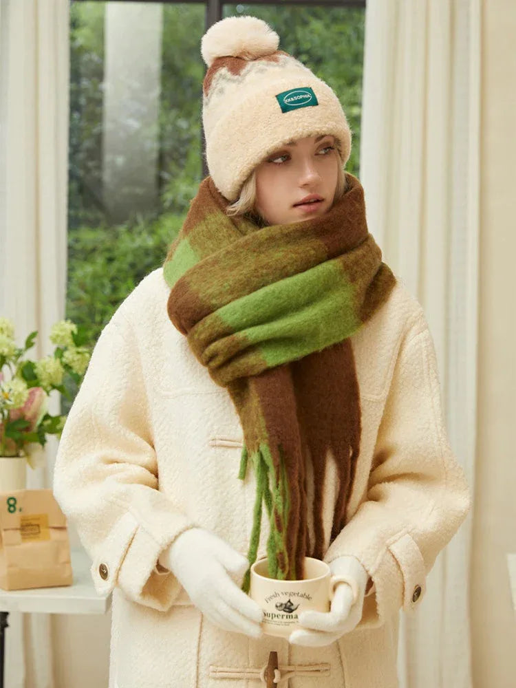 Oversized ombre scarf with soft texture - View 9 | TEVQA