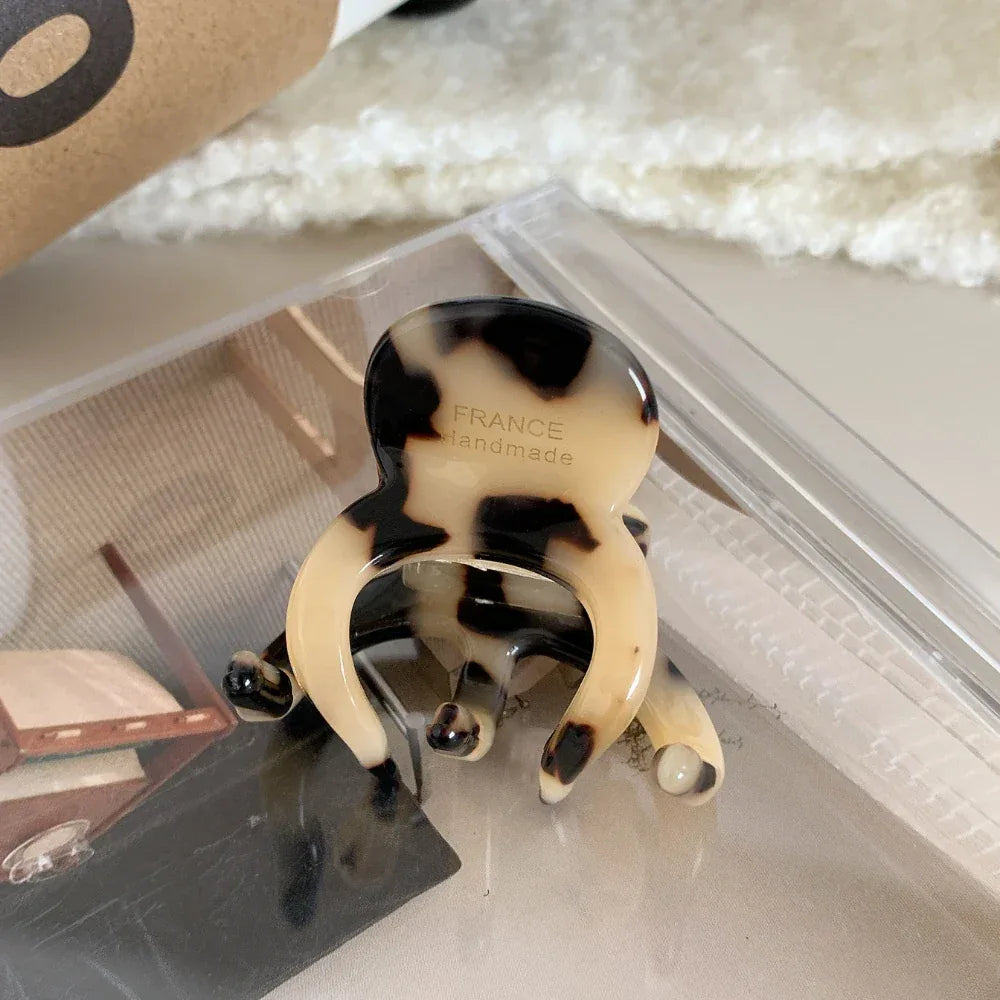 Small Acetate Octopus Hair Clip - View 11 | TEVQA