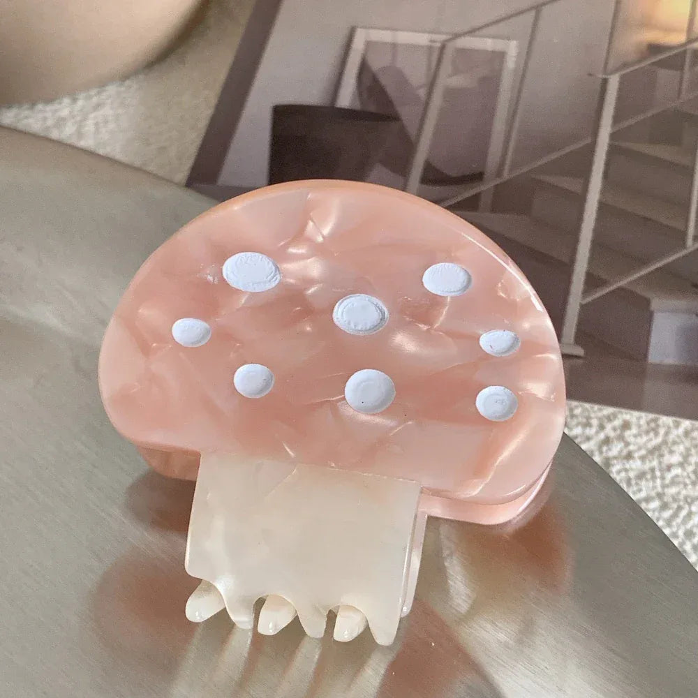 Mushroom hair claw clip - View 7 | TEVQA