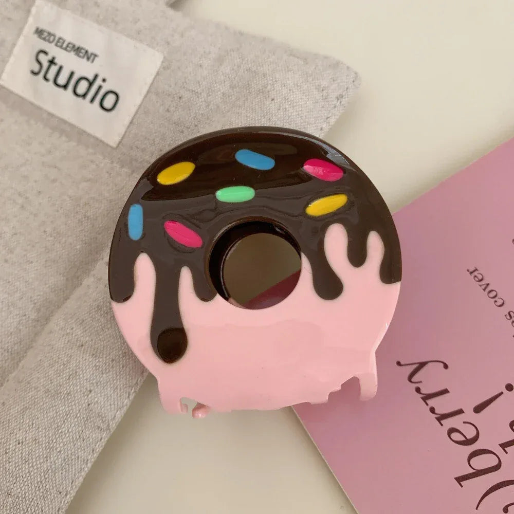 Donut shaped hair claw clip with icing and sprinkle details - View 8 | TEVQA
